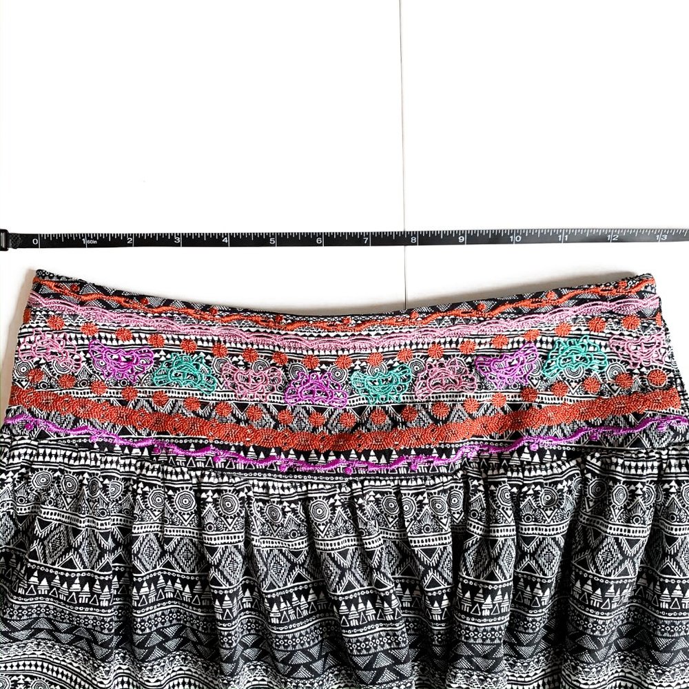 francessca's aztec print elastic band flare skirt - Picture 3 of 5